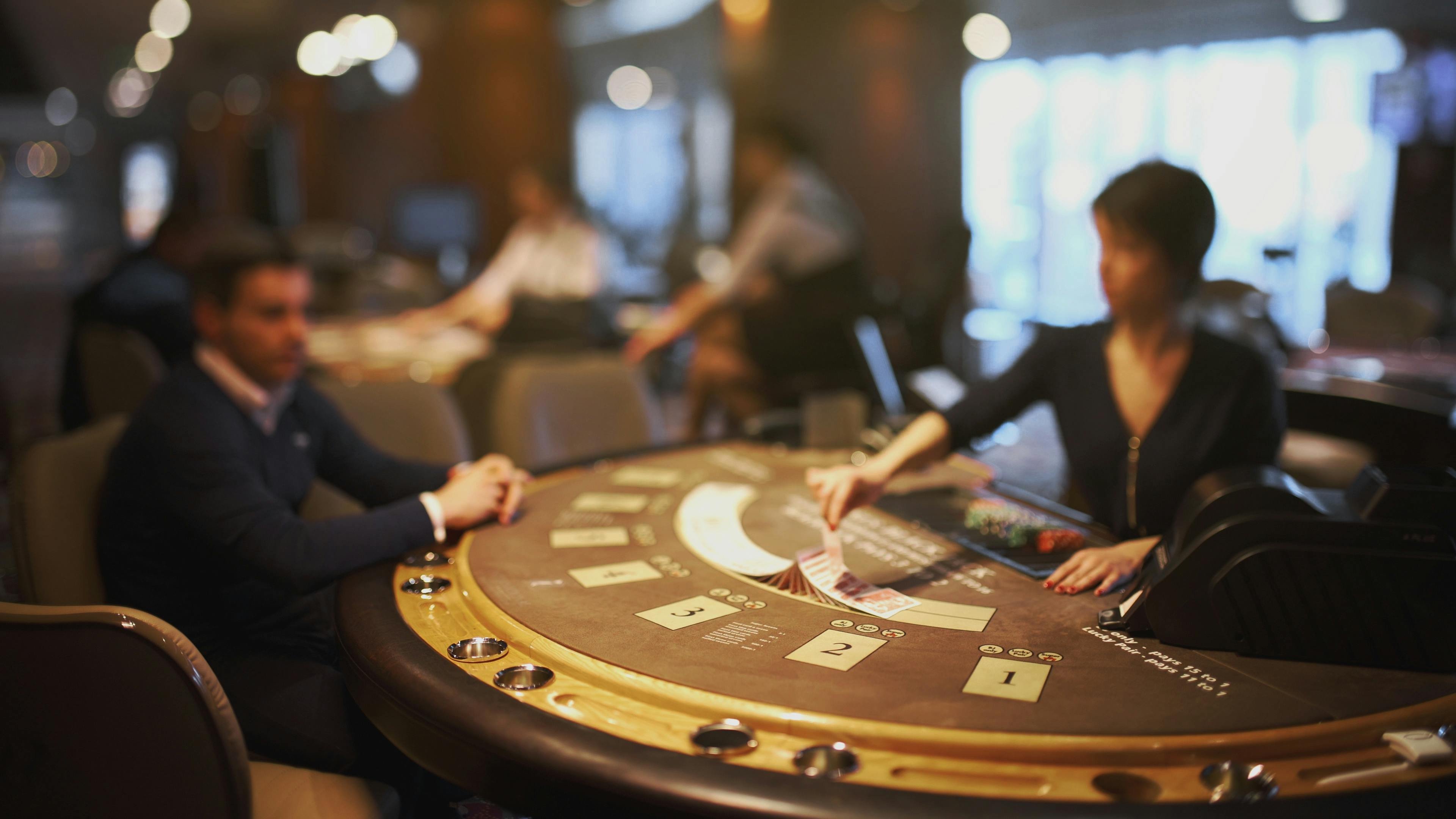 Studio live dealer bankertoto dengan multi-camera view untuk pemain di Jakarta, Surabaya, dan Bandung